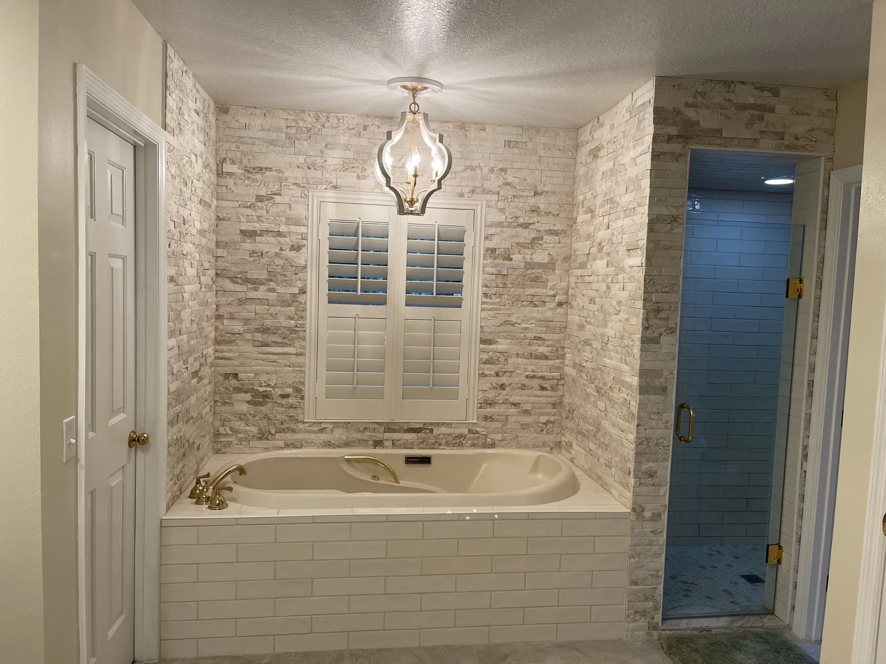 Completed bathroom remodel in Polk County